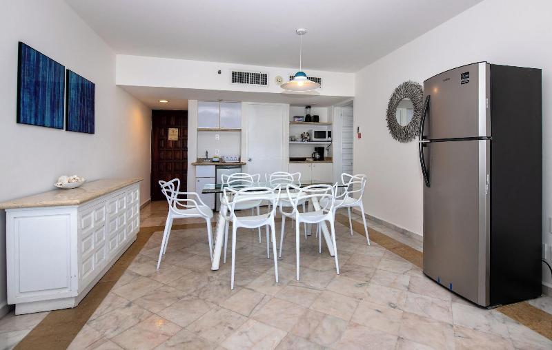 Condo 2 Bdr 5pax En Resort image