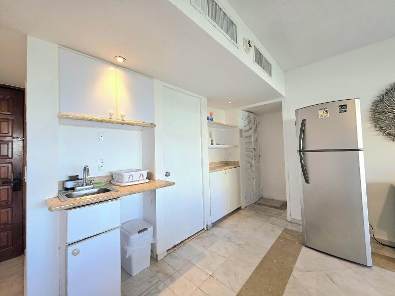 Condo 2 Bdr 5pax En Resort image