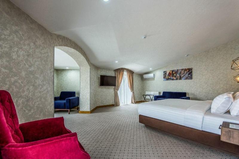 Corner Hotel Tashkent image