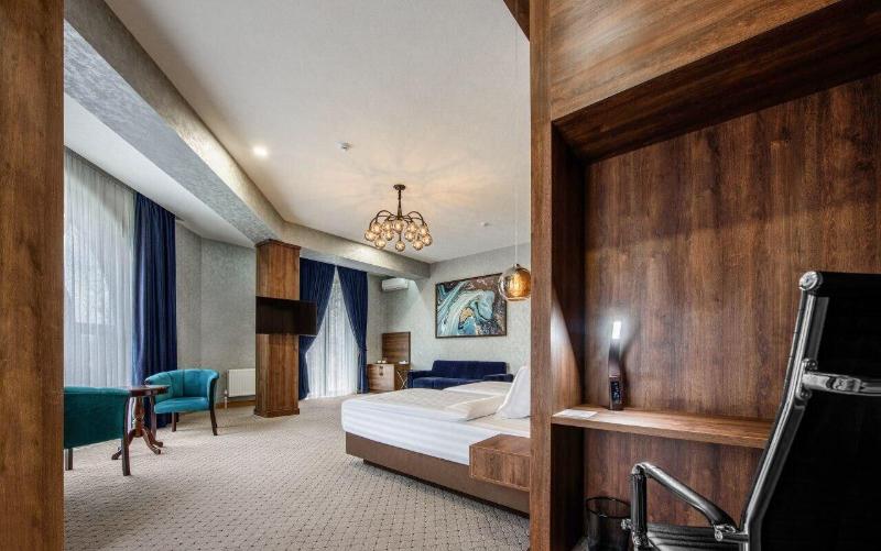 Corner Hotel Tashkent image