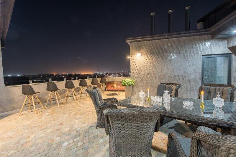Corner Hotel Tashkent image