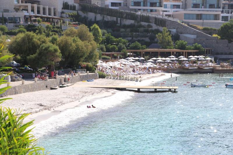 Life Butiq Hotel image