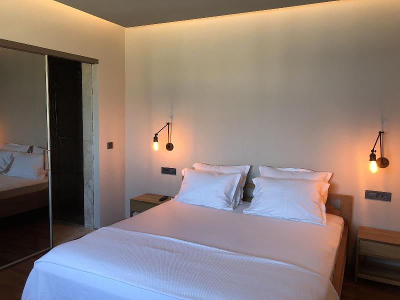 Life Butiq Hotel image