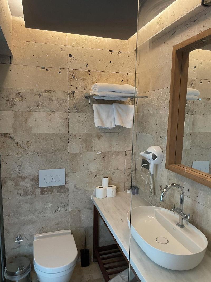 Life Butiq Hotel image