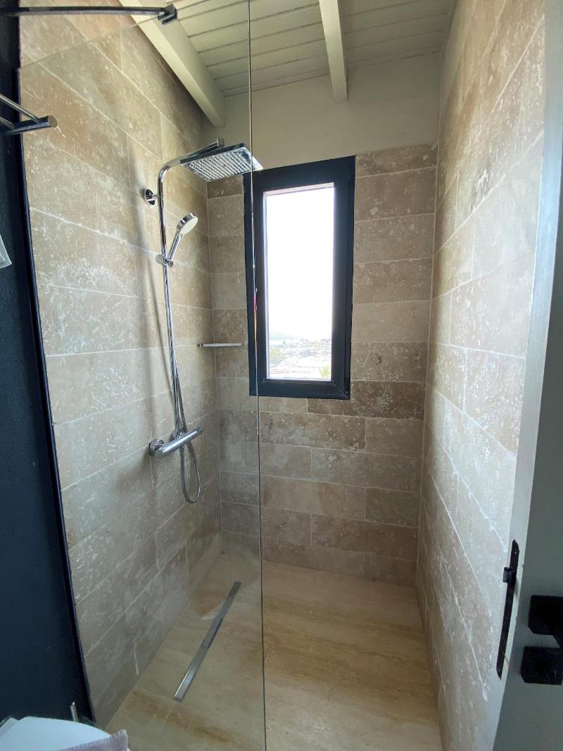 Life Butiq Hotel image