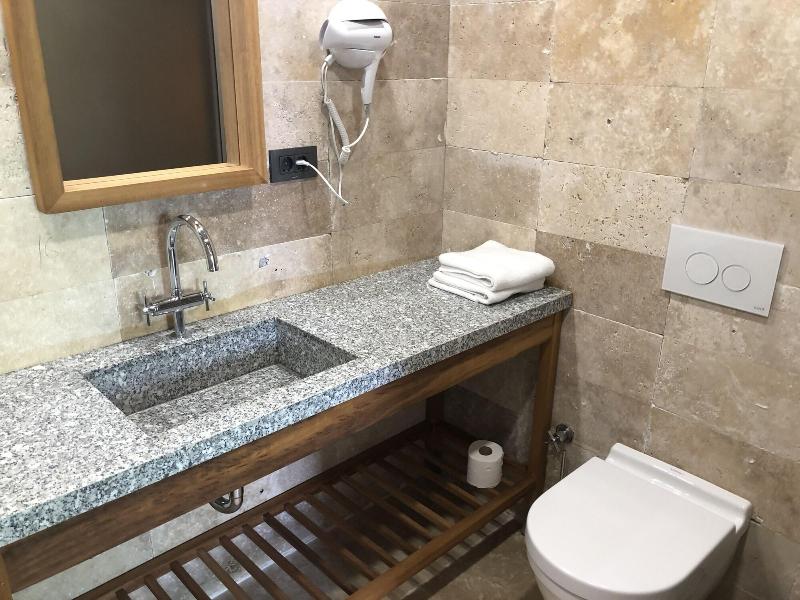 Life Butiq Hotel image
