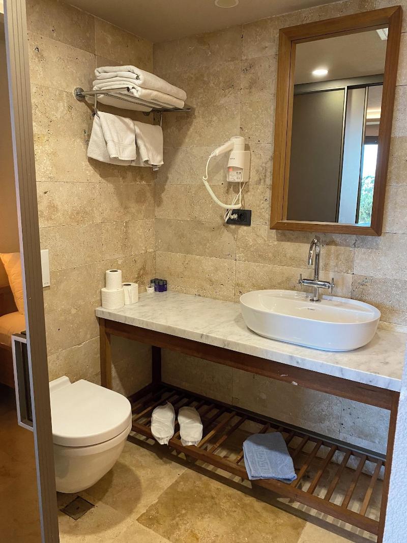 Life Butiq Hotel image