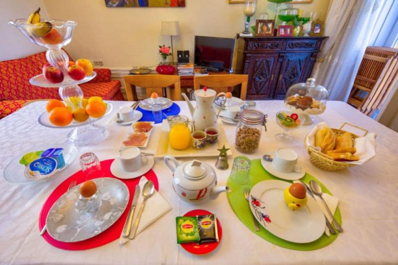 Adore Portugal Coimbra Guest House image