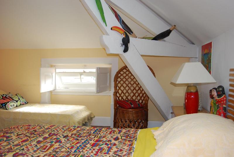 Adore Portugal Coimbra Guest House image