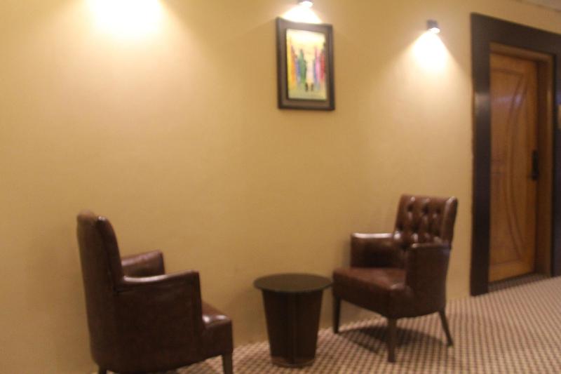Royal Inn Dhaka image