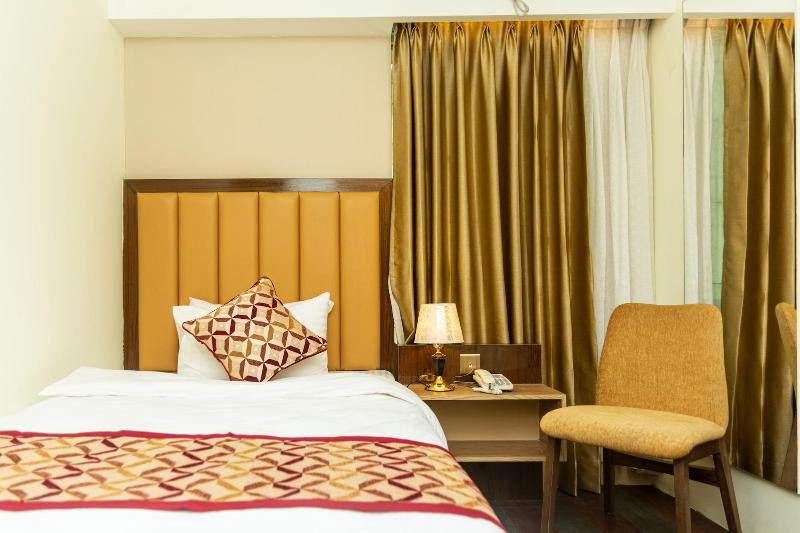 Royal Inn Dhaka image