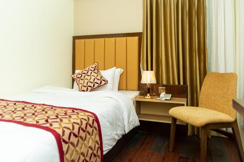 Royal Inn Dhaka image