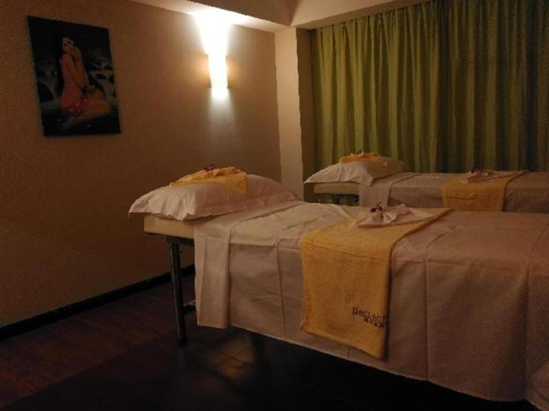 Paci Hotel image