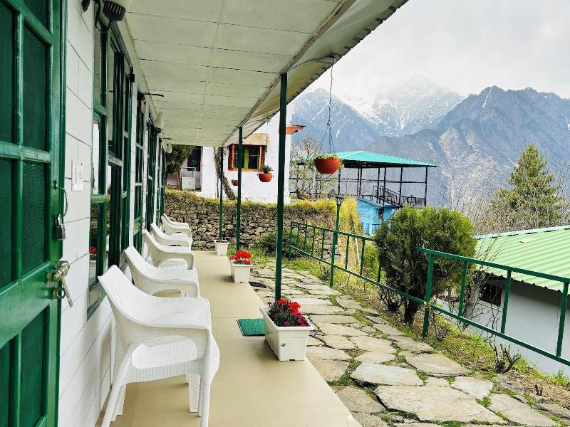 Himalayan High, Auli, By Himalayan Eco Lodges
