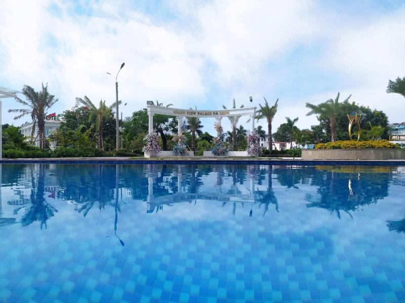 Grand View Palace Ha Long Hotel image