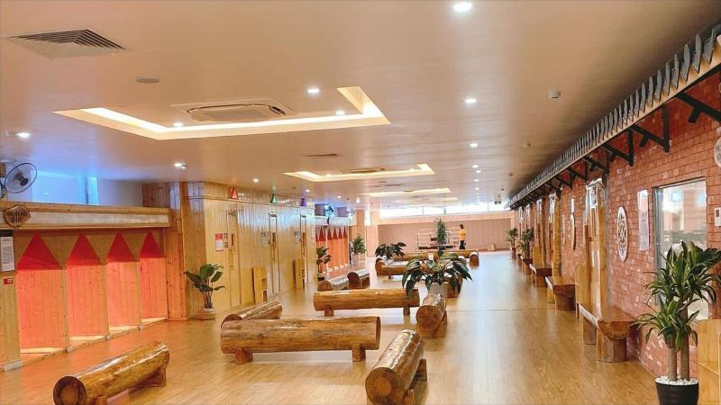 Grand View Palace Ha Long Hotel image