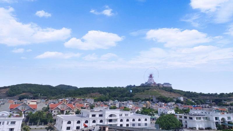 Grand View Palace Ha Long Hotel image