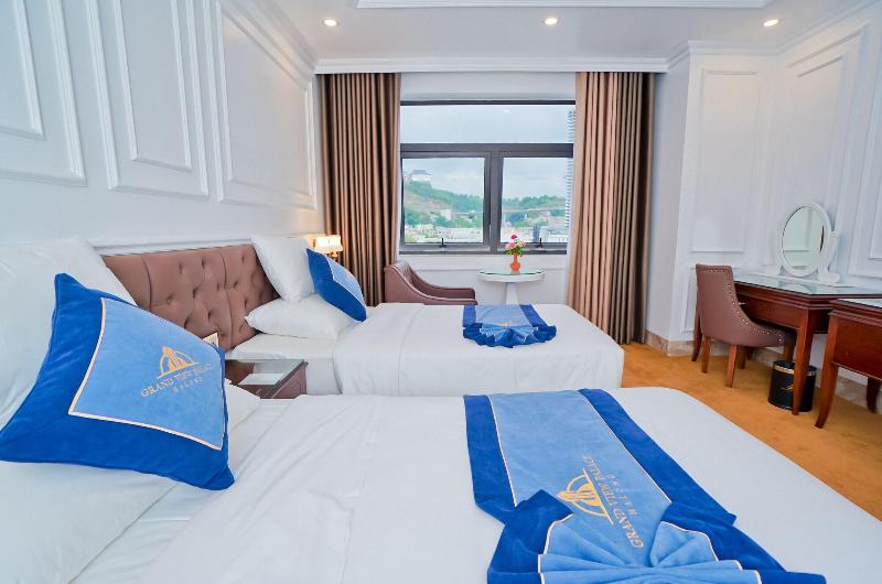 Grand View Palace Ha Long Hotel image
