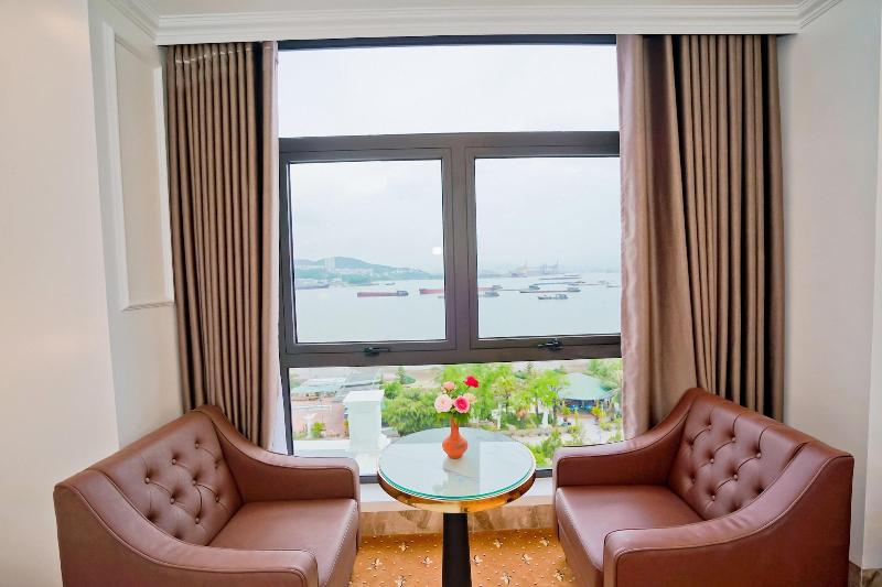 Grand View Palace Ha Long Hotel image