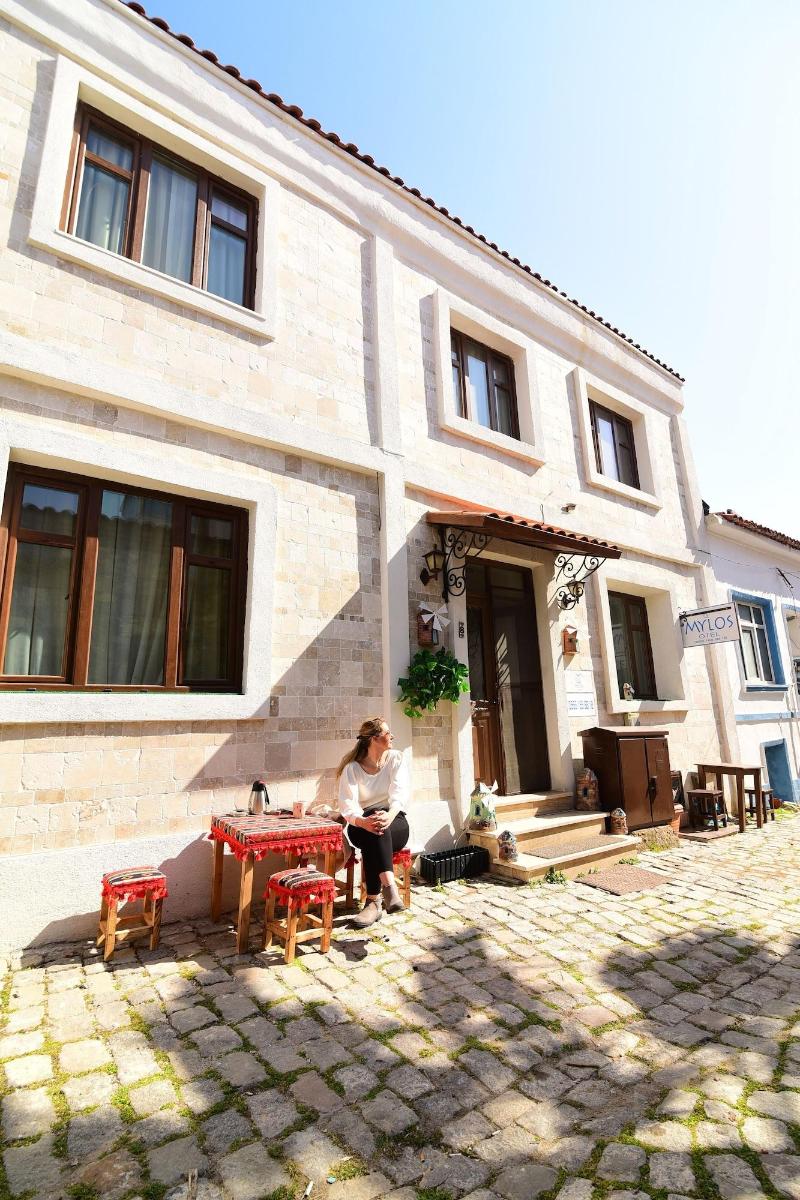 Mylos Otel image