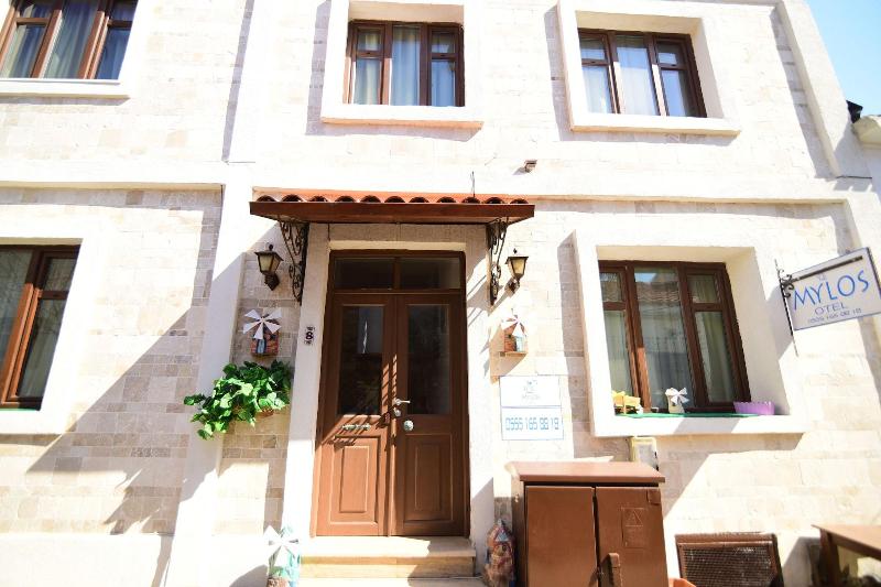 Mylos Otel image