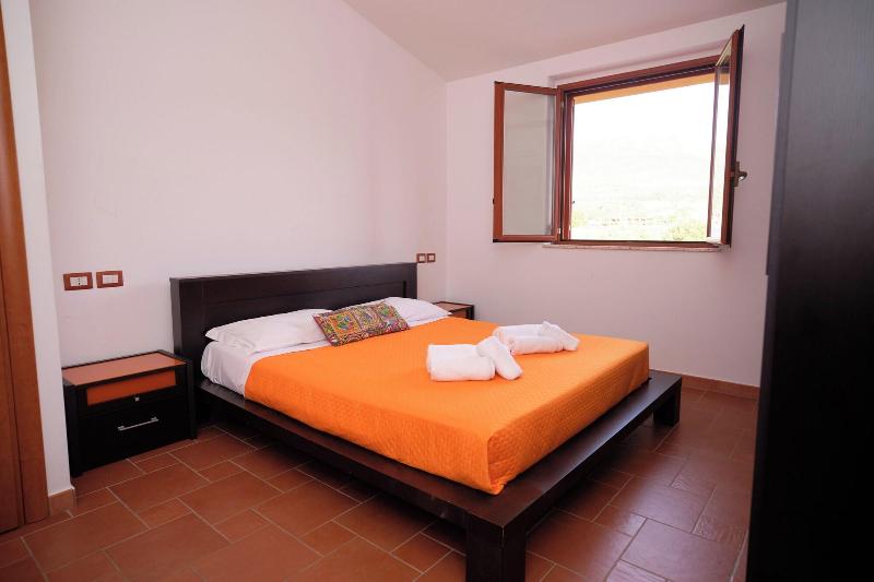 Residence Costa Tirrena image