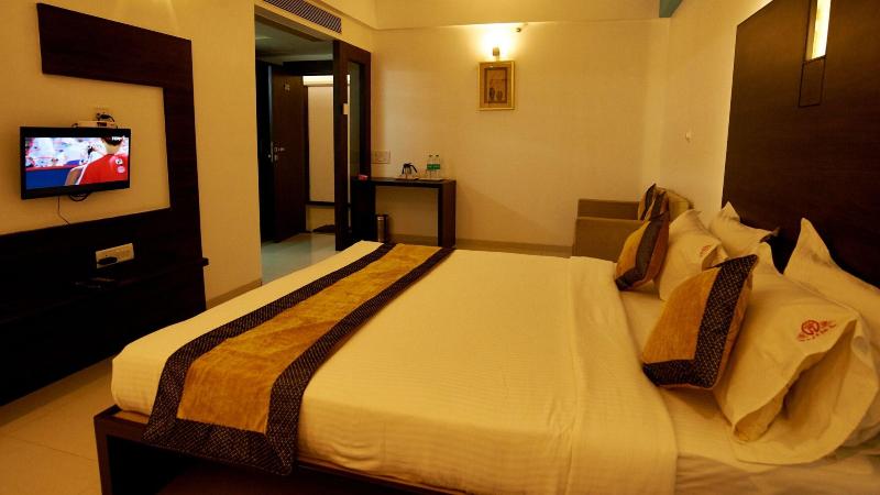 Hotel Sai Nisarg image