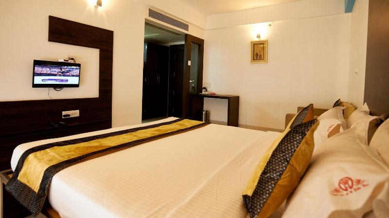 Hotel Sai Nisarg image