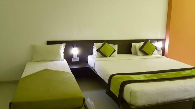 Hotel Sai Nisarg image