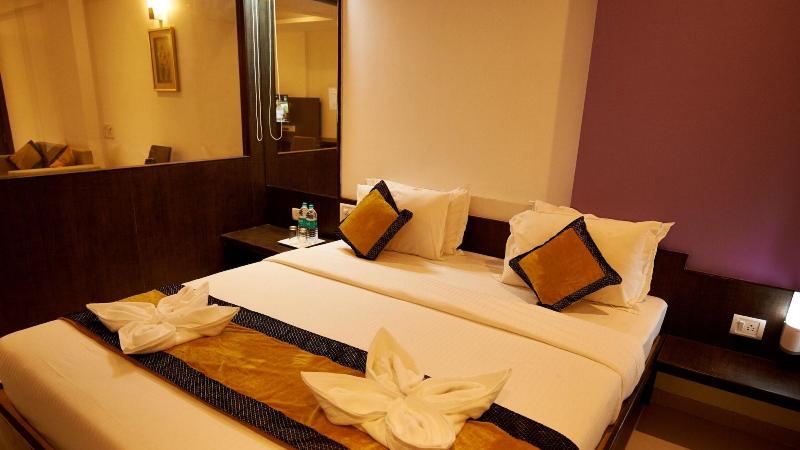 Hotel Sai Nisarg image