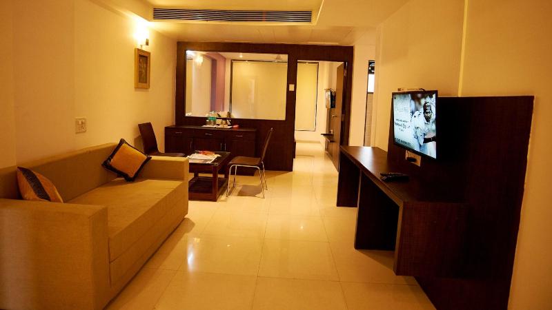 Hotel Sai Nisarg image
