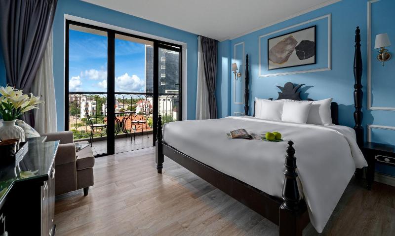 Hotel Del Luna By Luk Global image