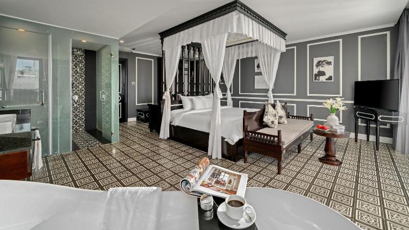 Hotel Del Luna By Luk Global image
