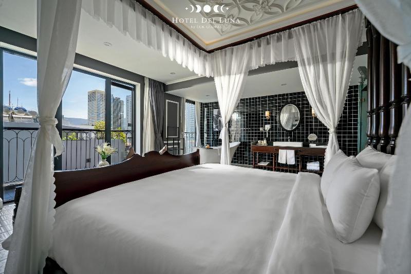 Hotel Del Luna By Luk Global image