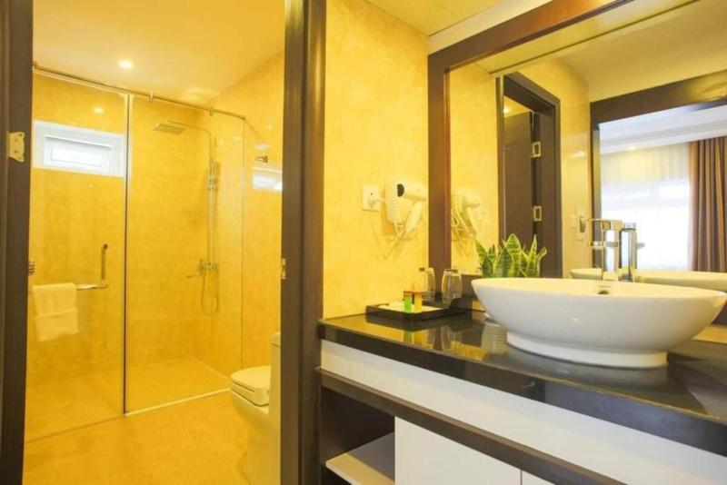 Le Indochina Danang Hotel image