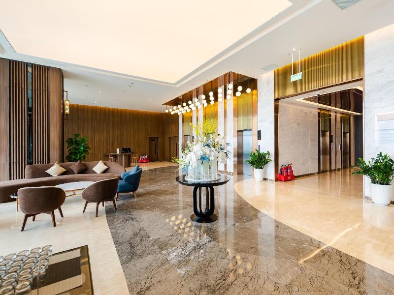 Muong Thanh Luxury Ha Long Centre Hotel image