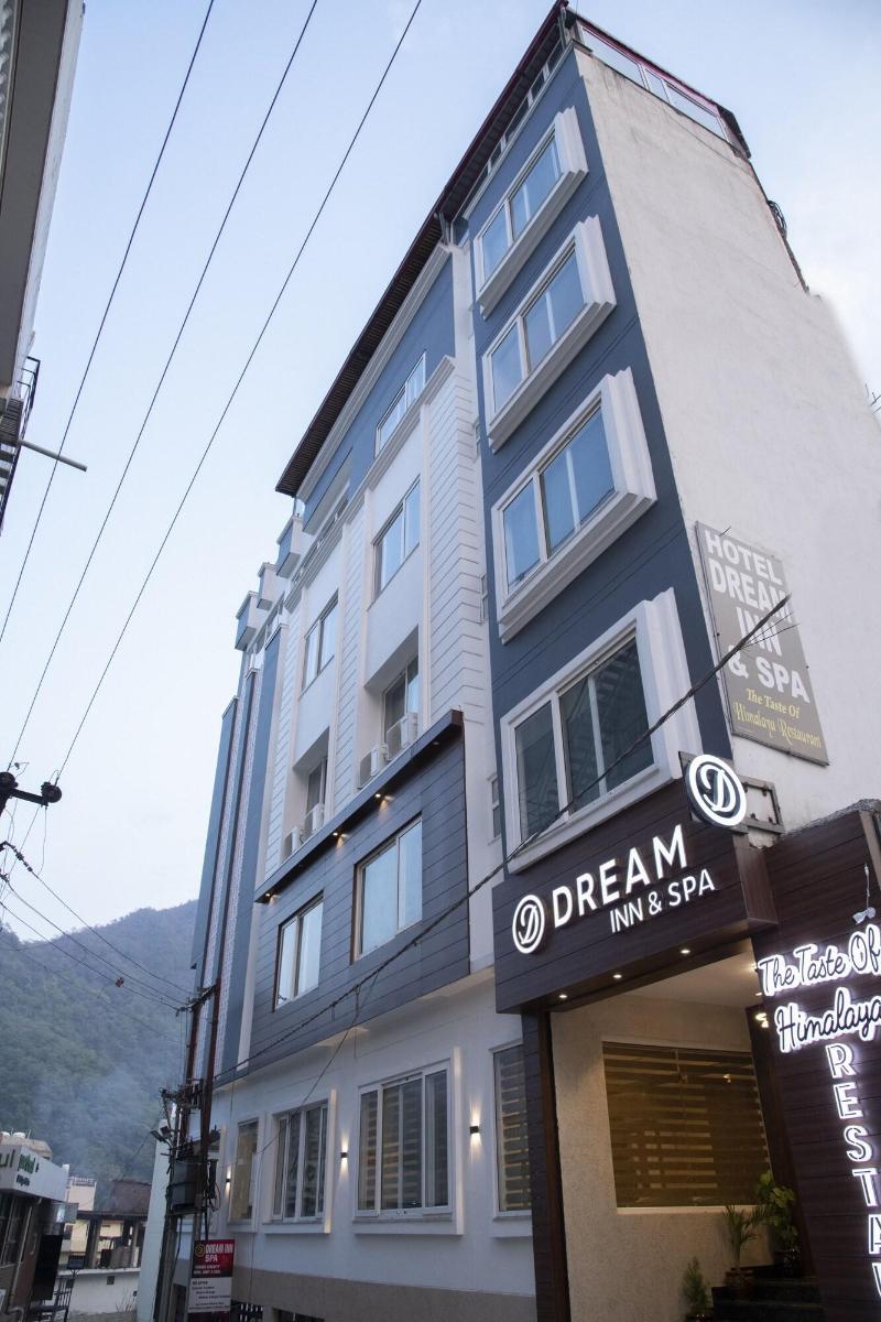 Hotel Dream Inn image