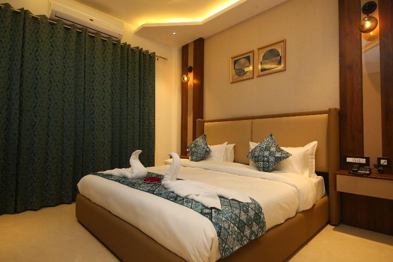 Hotel Dream Inn image