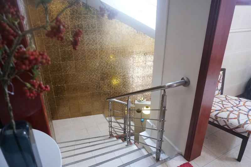 Happy Ours Guest House image