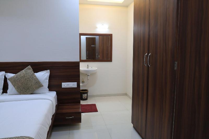 Staybird Nest A Premium Residences image