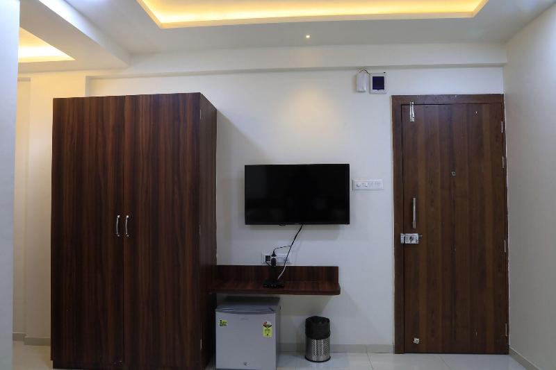 Staybird Nest A Premium Residences image