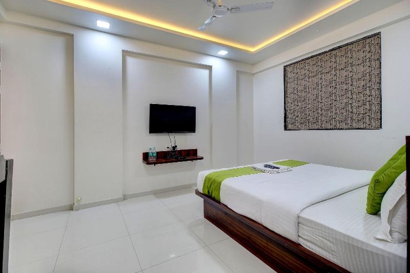 Staybird Nest A Premium Residences image