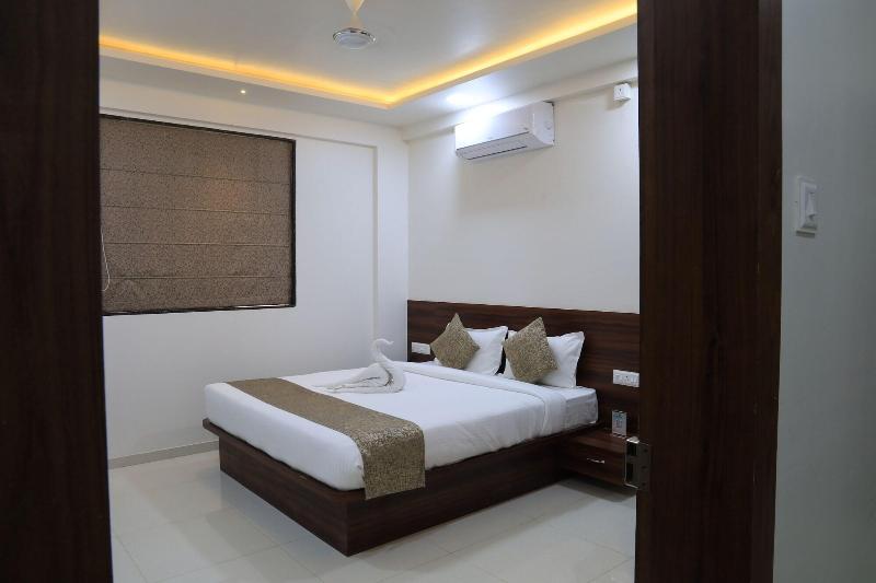 Staybird Nest A Premium Residences image