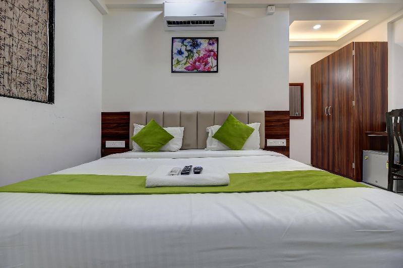 Staybird Nest A Premium Residences image