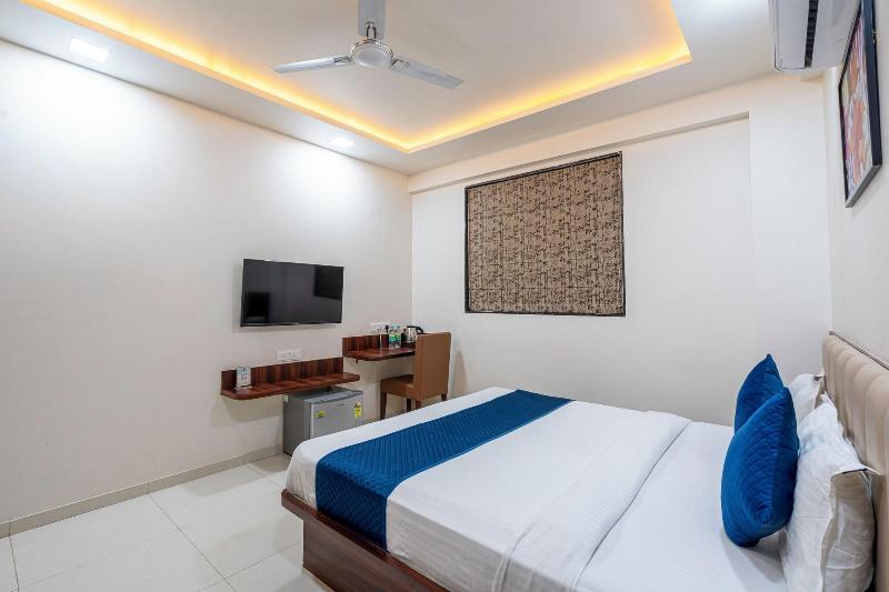 Staybird Nest A Premium Residences image
