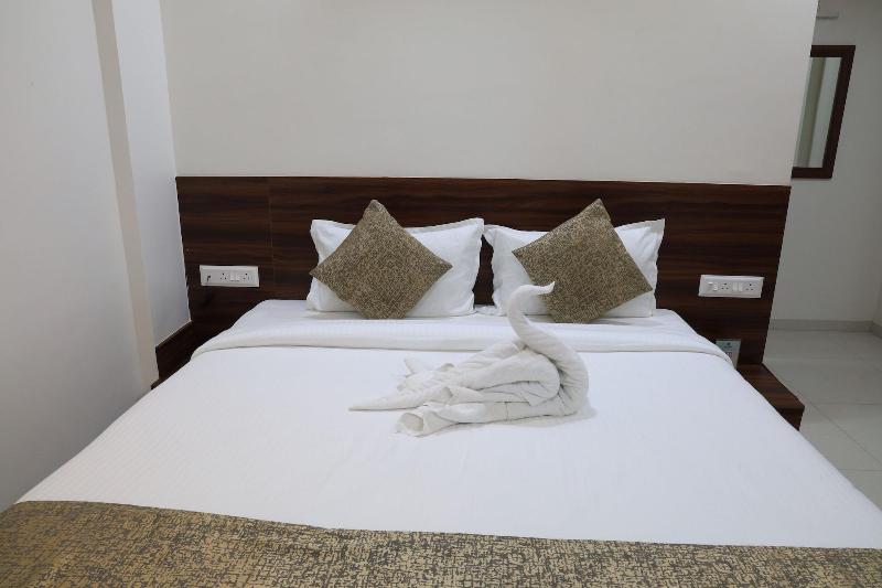 Staybird Nest A Premium Residences image