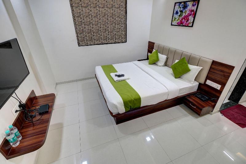 Staybird Nest A Premium Residences image