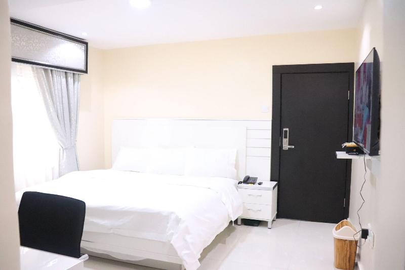 Appleville Suites image