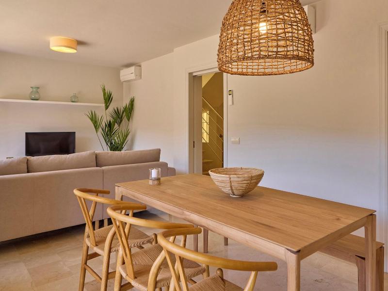 Universal Aquamarin Beach Houses image