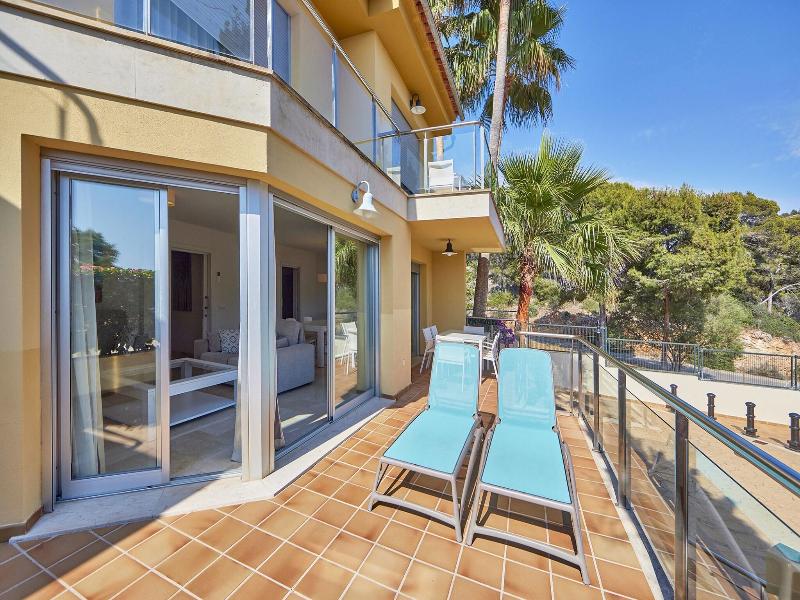 Universal Aquamarin Beach Houses image